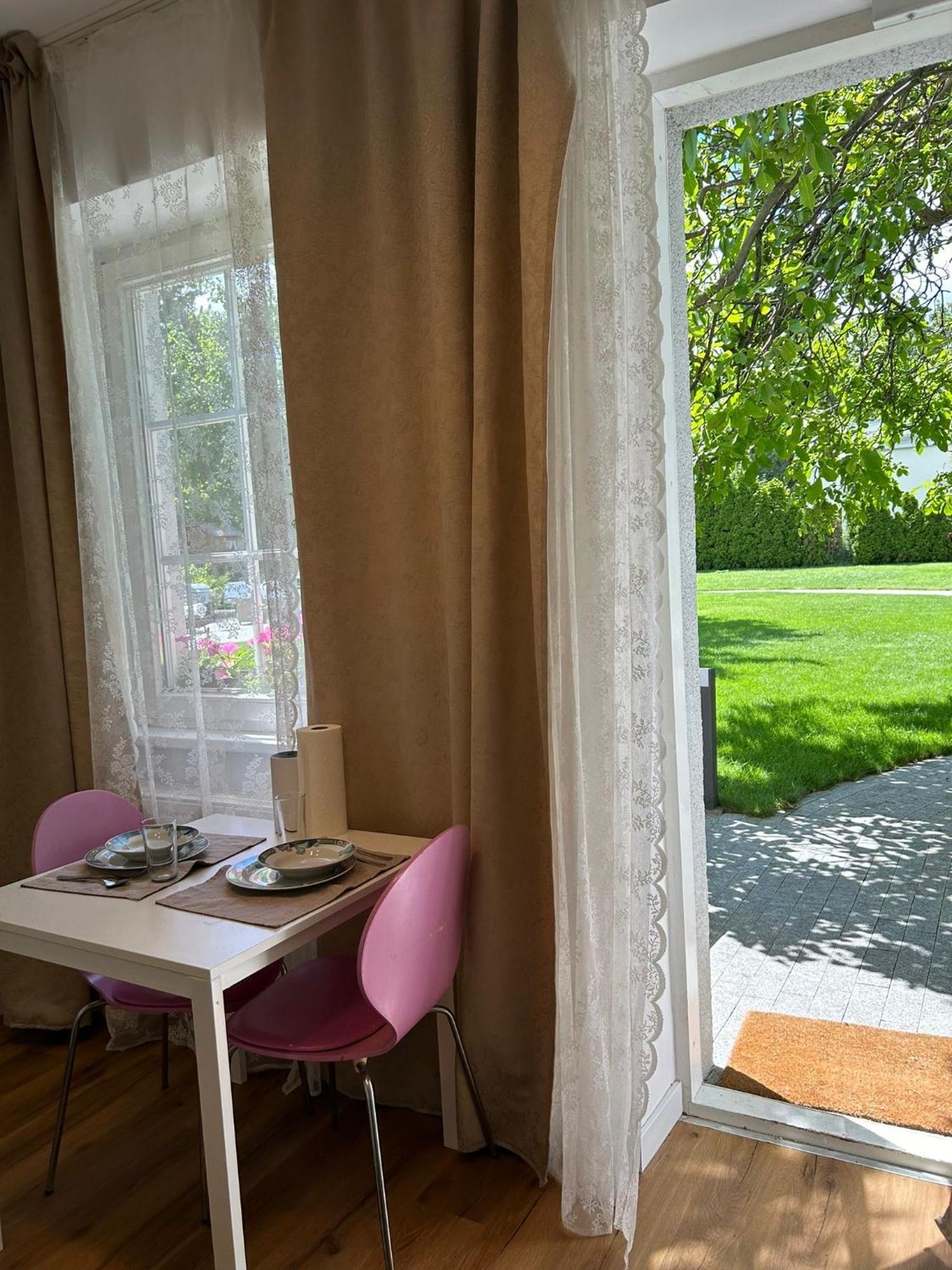 Apartment Mit Gartenblick Und Terrasse Baden Exterior foto